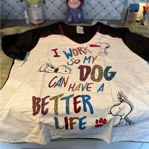 Snoopy Graphic scrub too XL